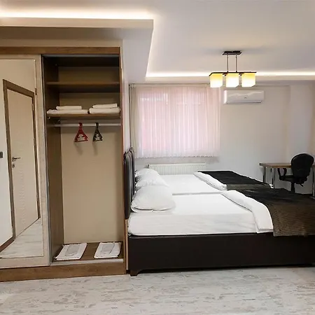 Aparthotel Nida *
