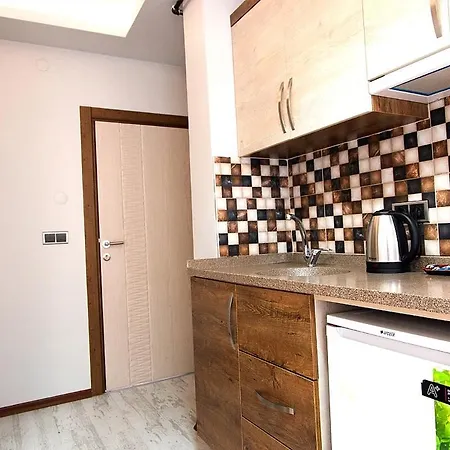 Nida * Trabzon